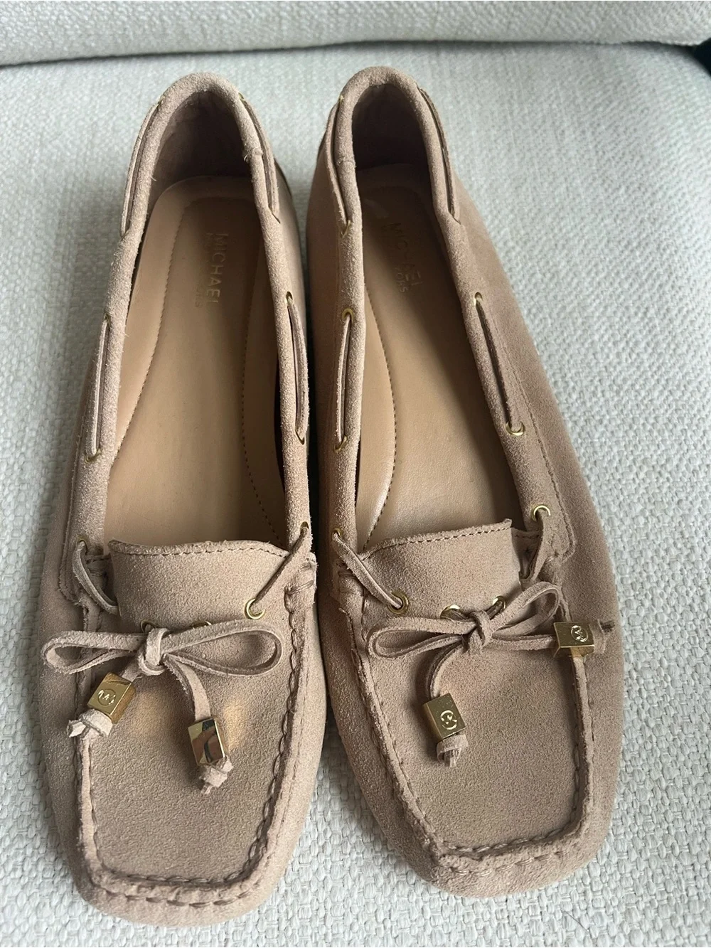Michael Kors Suede Bow-Tie Moccasin Loafers in Taupe US9M